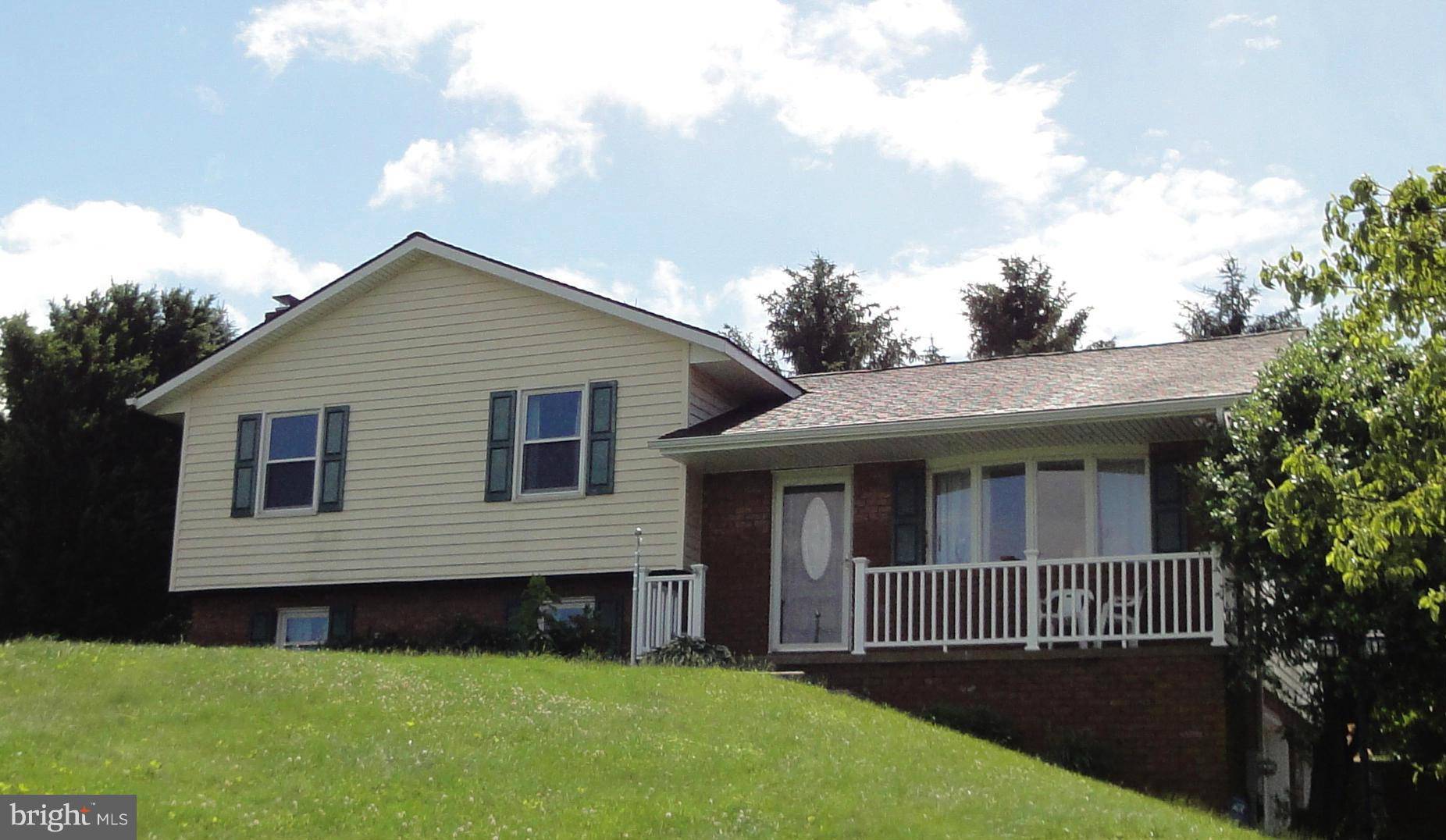 2717 FRIDINGER MILL RD, Manchester, MD 21102
