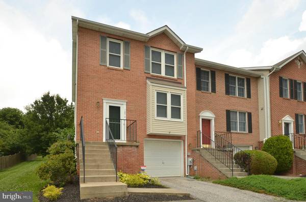 1270 FAIRWAY DR, Westminster, MD 21158