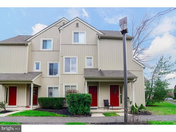 315 WOODLAKE DR, Marlton, NJ 08053