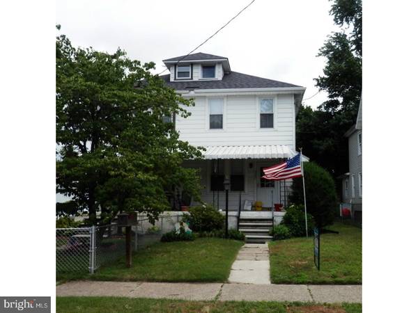 303 DELAWARE AVE, Riverside, NJ 08075