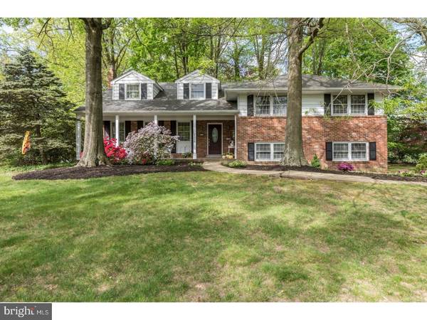 2310 LAUREL DR, Cinnaminson, NJ 08077