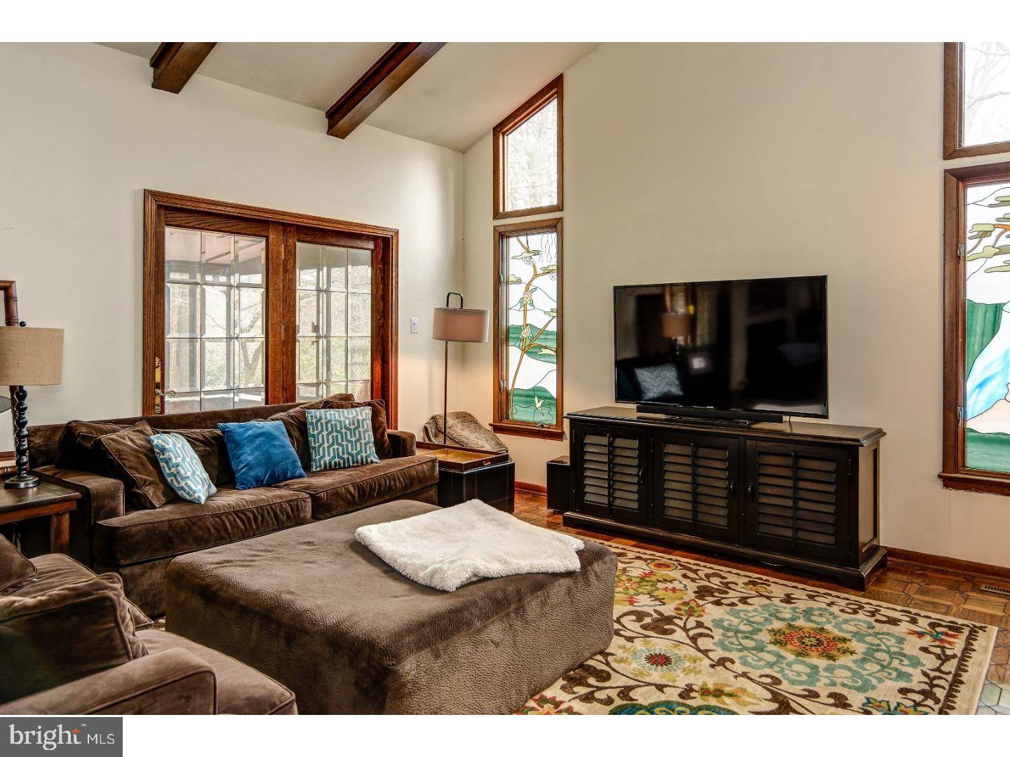 Haddonfield, NJ 08033,439 LOUCROFT RD