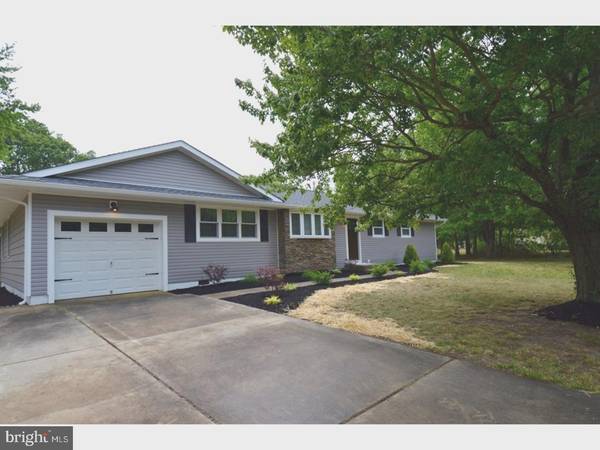 4 BENNETT WAY, Voorhees, NJ 08043