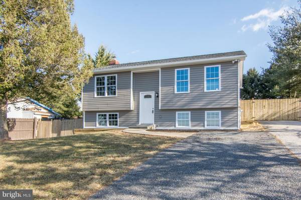 215 SULLIVAN RD, Westminster, MD 21157