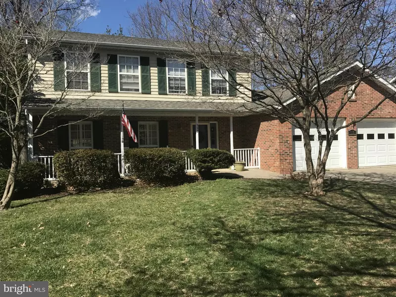 552 CROSSBRIDGE DR, Westminster, MD 21158