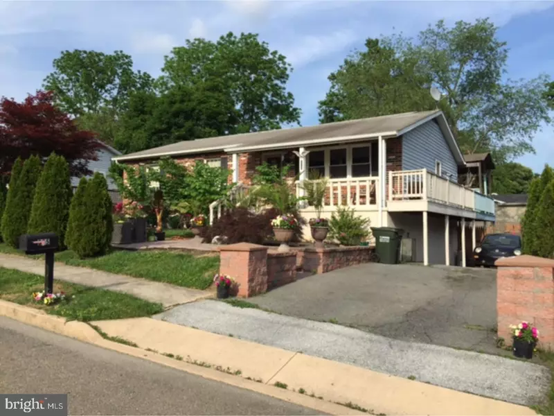 305 DELAWARE AVE, Oxford, PA 19363