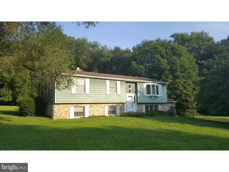 15 GREENFIELD LN, West Grove, PA 19390