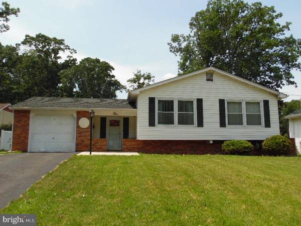 5 AVON CT, Turnersville, NJ 08012