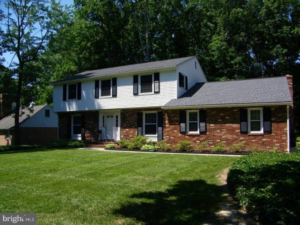 193 CARNOUSTIE RD, Dover, DE 19904