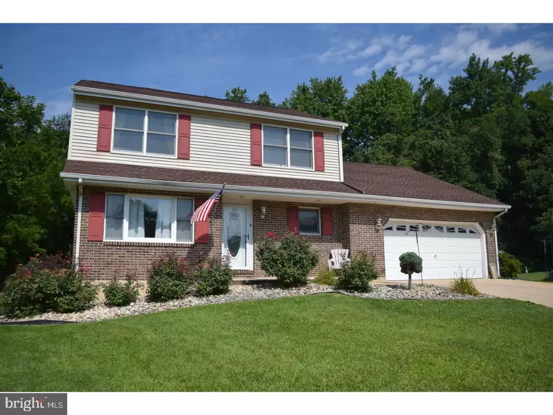 1 NIKHIL CT, Claymont, DE 19703