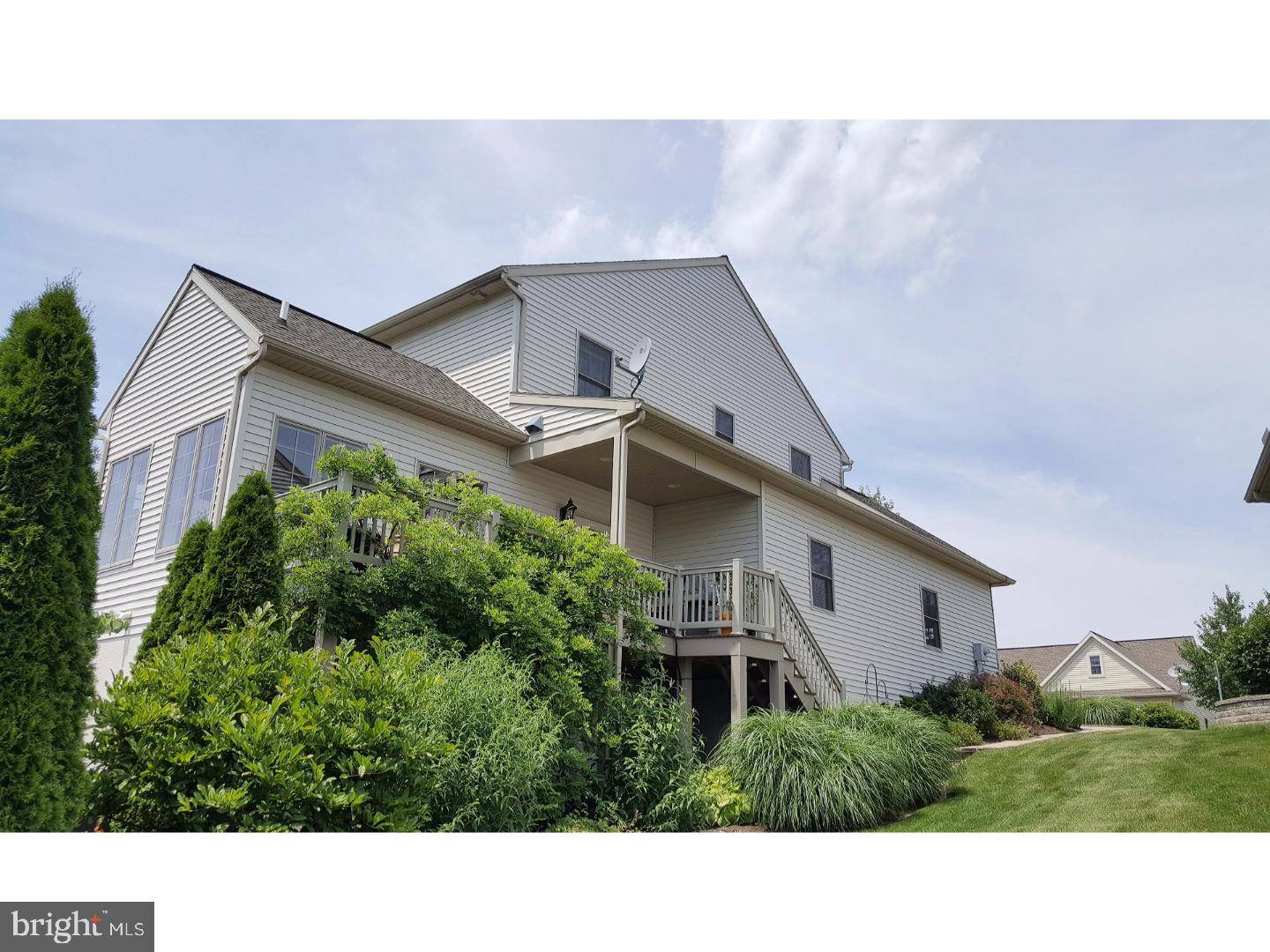 Womelsdorf, PA 19567,24 WINTERBERRY LN