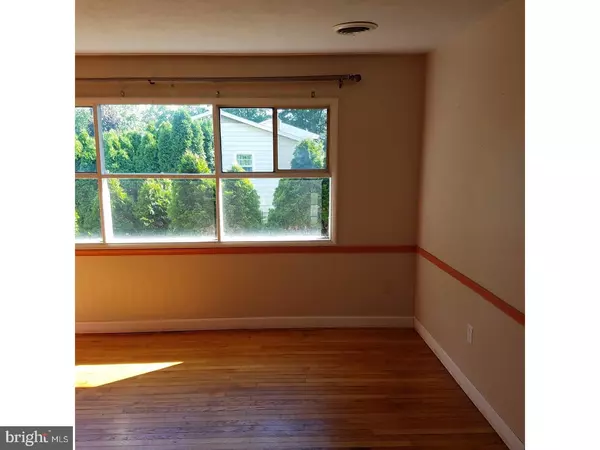 Reading, PA 19608,2 MAYWOOD AVE