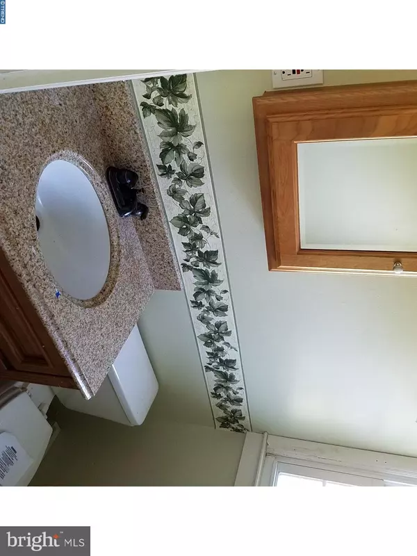 Reading, PA 19608,2 MAYWOOD AVE