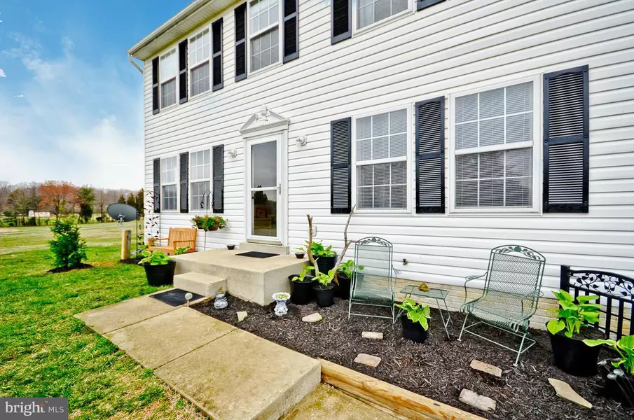 7685 LOGGING LN, Indian Head, MD 20640