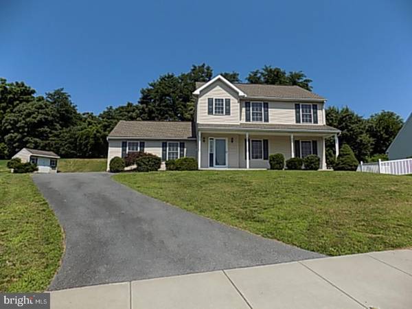 418 COLONIAL CT, Blandon, PA 19510