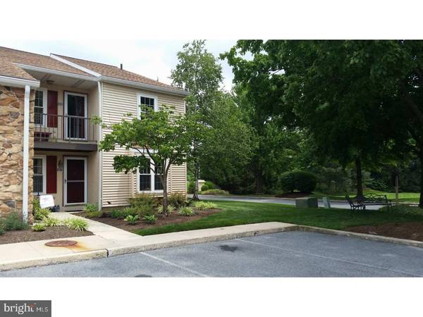 128 VALLEY GREENE CIR, Wyomissing, PA 19610