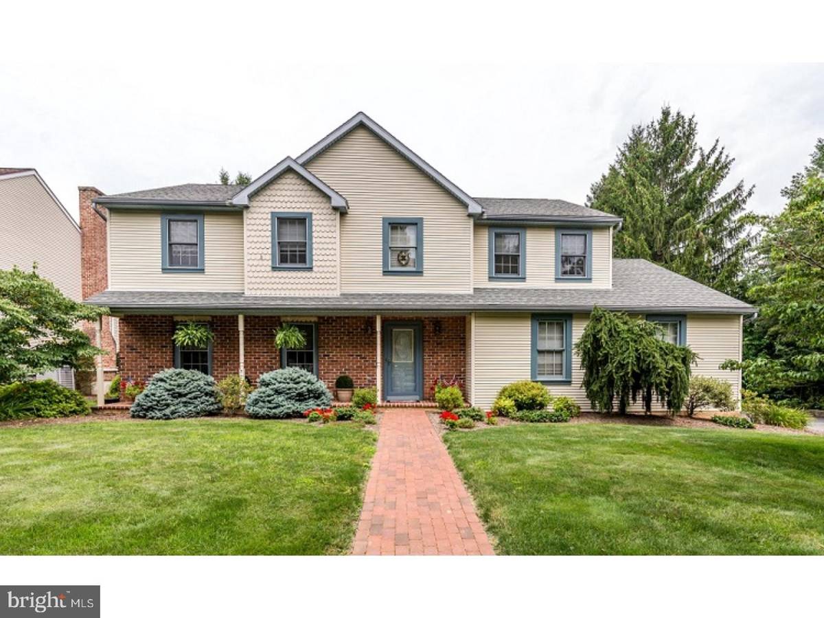 Wyomissing, PA 19610,1907 SQUIRE CT