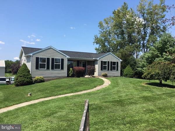 216 FOX RD, Mohrsville, PA 19541