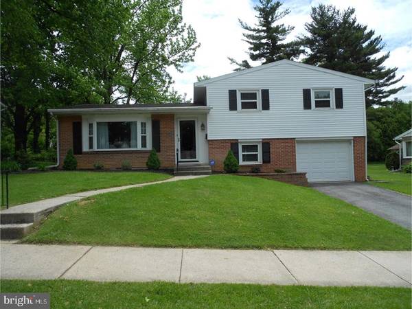 140 OCTAGON AVE, Sinking Spring, PA 19608