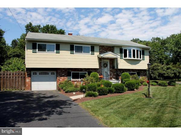 1175 LOWER FERRY RD, Ewing, NJ 08618