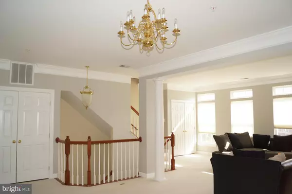 Indian Head, MD 20640,325 MUNAHAN CIR #B