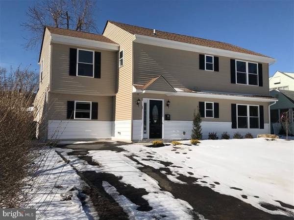 203 RED CEDAR DR, Levittown, PA 19055