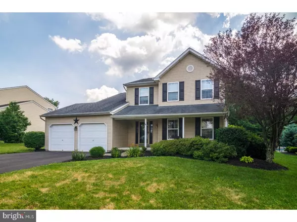 3 WINTERBERRY DR, East Rockhill, PA 18944