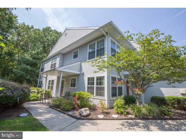 1402 LYNBROOKE DR #141, Yardley, PA 19067