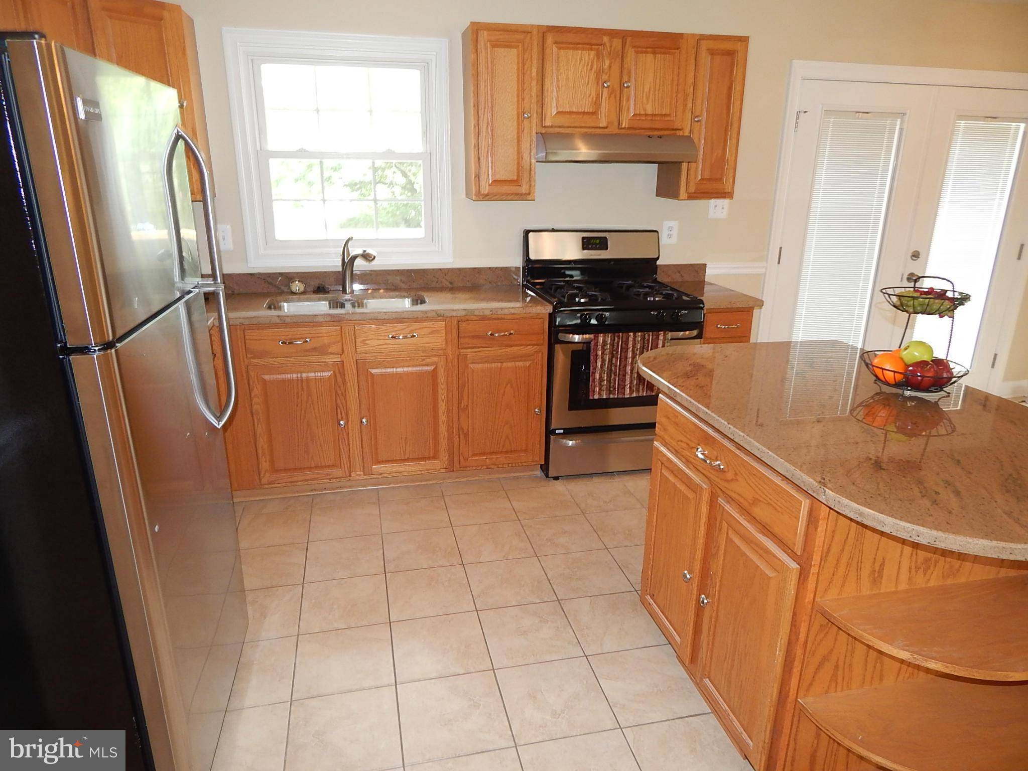Waldorf, MD 20602,823 STONE AVE