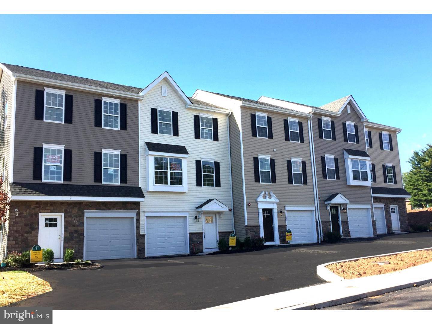 121 W 5TH AVE, Collegeville, PA 19426
