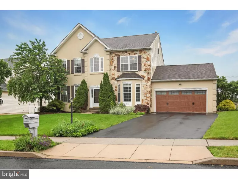 2300 SIENNA DR, East Norriton, PA 19401