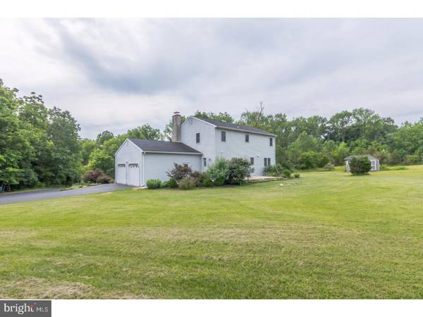 Perkiomenville, PA 18074,2 MEADOW LN