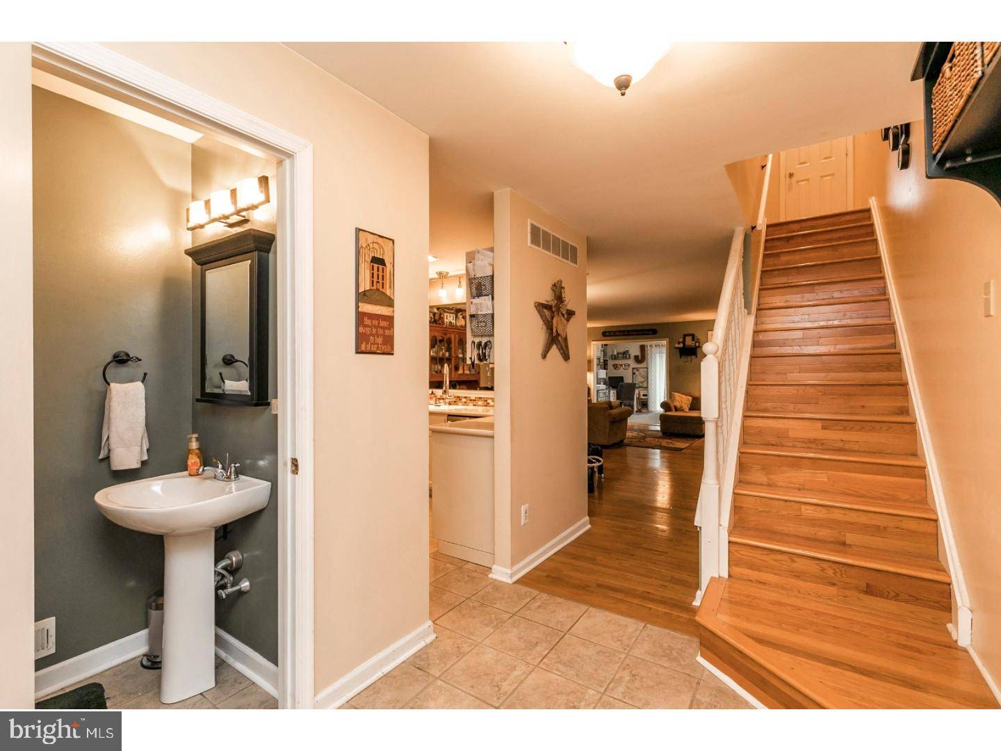 Royersford, PA 19468,135 WINGED FOOT CT