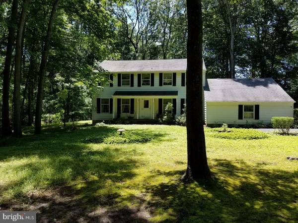 32 MILLERS MILL RD, Cream Ridge, NJ 08514