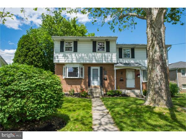 525 LIBERTY ST, Emmaus, PA 18049