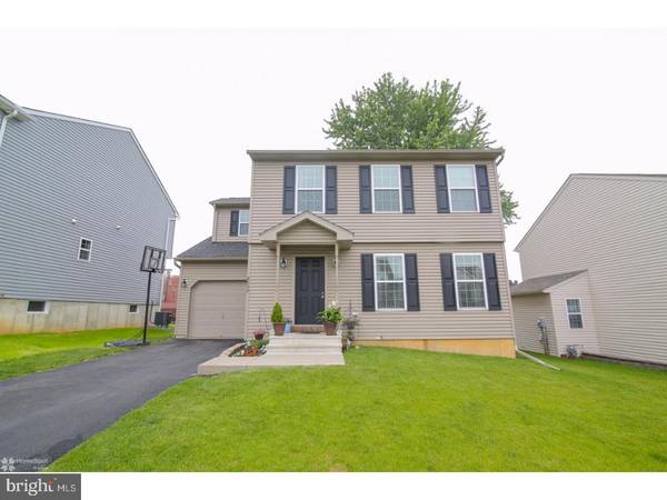 2050 S WOOD ST, Allentown, PA 18103