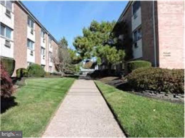 Upper Darby, PA 19082,8115 WEST CHESTER PIKE #A-2 -