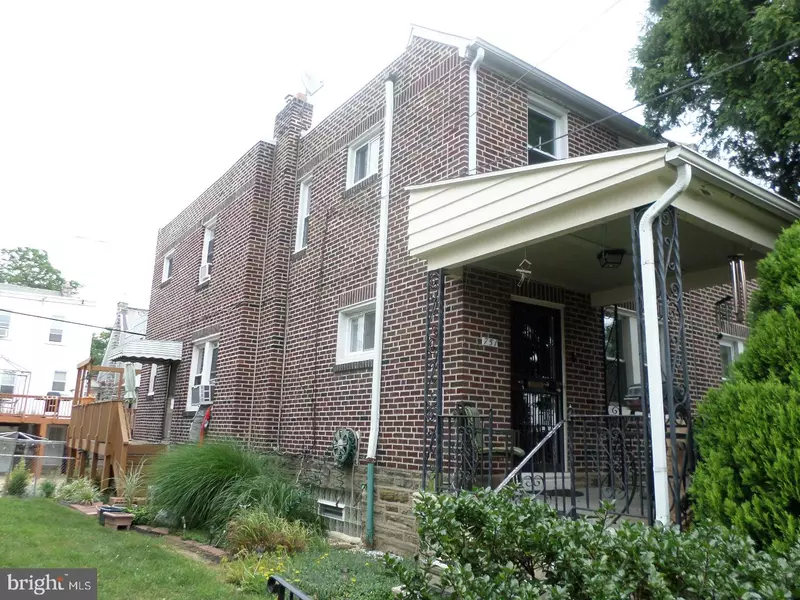 751 BULLOCK AVE, Lansdowne, PA 19050