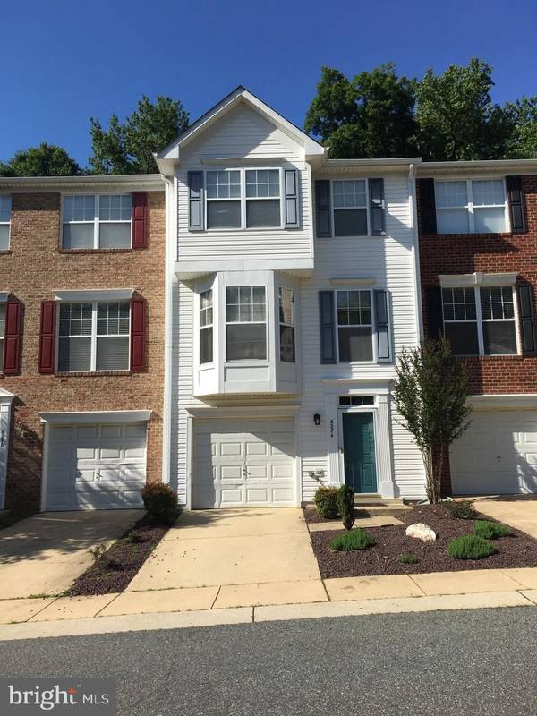 8274 KNIGHTHOOD PL, White Plains, MD 20695