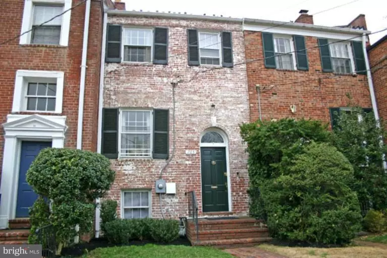 705 PITT ST S, Alexandria, VA 22314