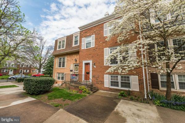 317 NELSON AVE E, Alexandria, VA 22301