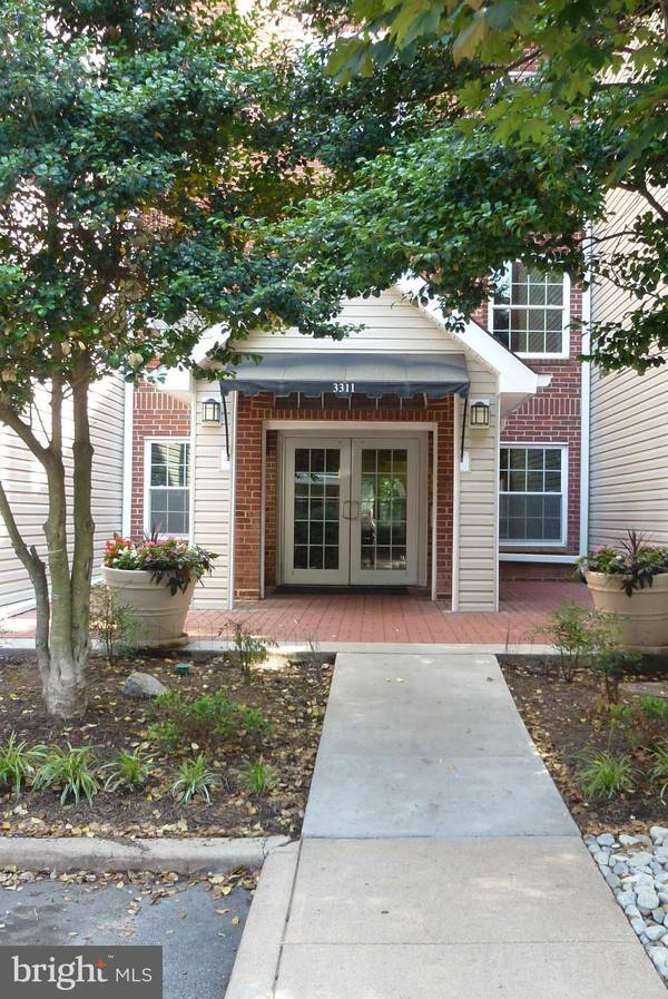 3311 WYNDHAM CIR #1197, Alexandria, VA 22302