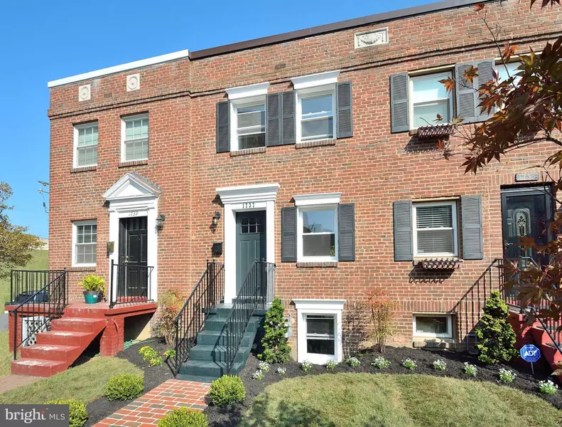 1737 CAMERON ST, Alexandria, VA 22314