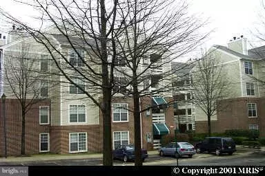 Alexandria, VA 22304,240 REYNOLDS ST #210