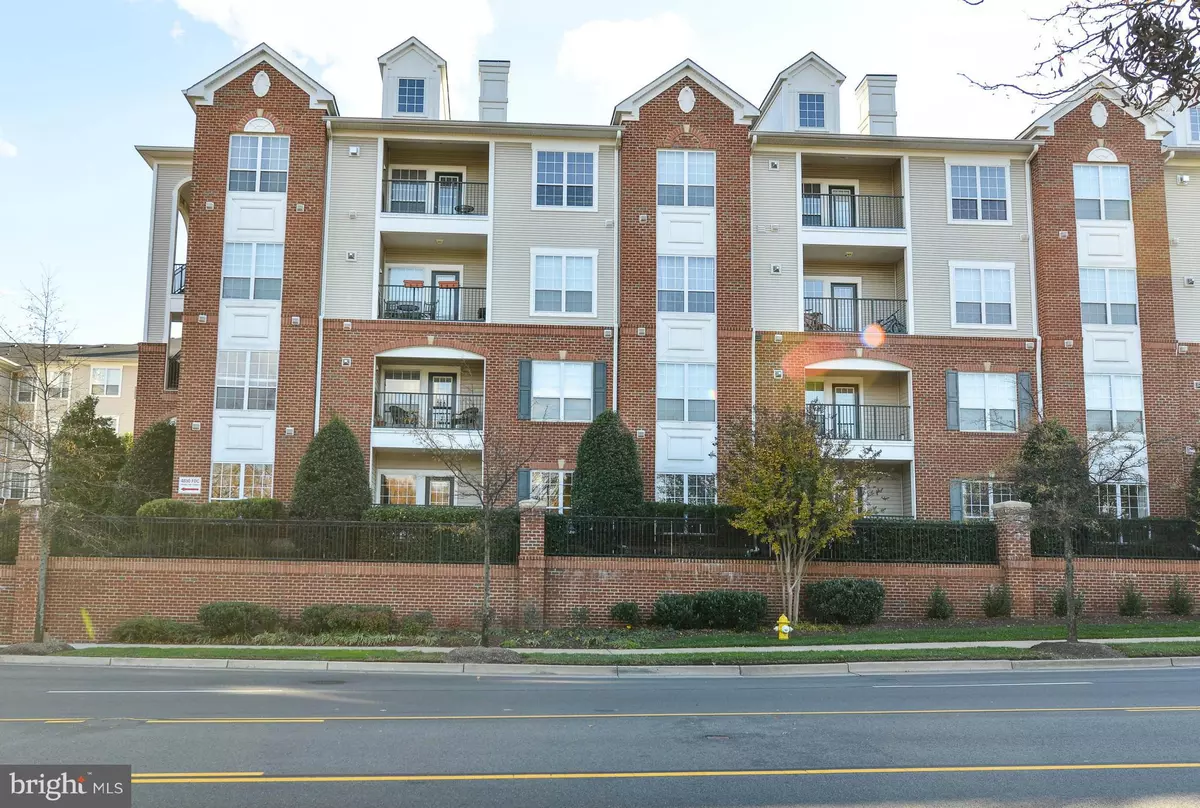 Alexandria, VA 22304,4850 EISENHOWER AVE #129