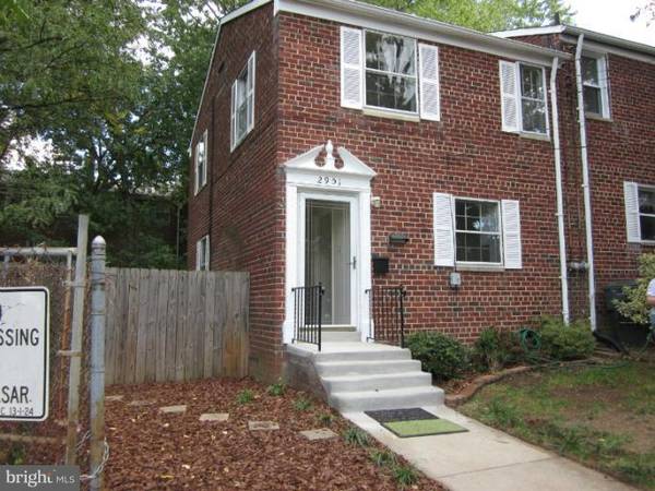 2951 LANDOVER ST, Alexandria, VA 22305