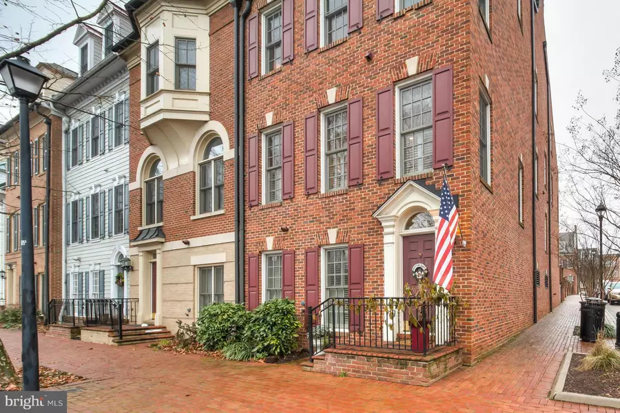 514 ROYAL ST, Alexandria, VA 22314