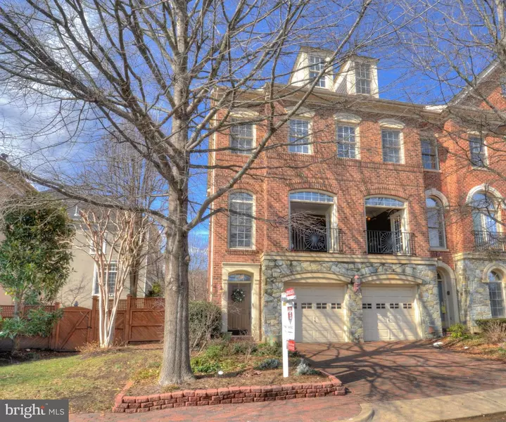 133 SOMERVELLE ST, Alexandria, VA 22304