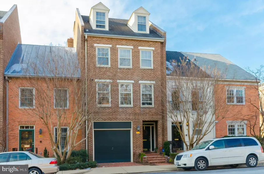 1118 PITT ST, Alexandria, VA 22314