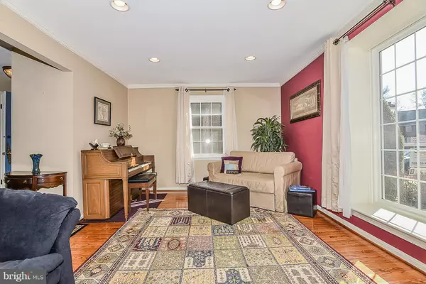 Alexandria, VA 22311,2669 CENTENNIAL CT #18